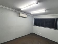 203 Anzac Ave, Harristown, QLD 4350 - Property 405969 - Image 6