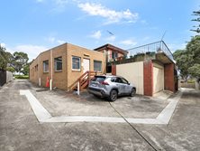 13 Essex Road, Mount Waverley, VIC 3149 - Property 417222 - Image 11