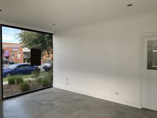 1/8B Railway Avenue, Oakleigh, VIC 3166 - Property 429694 - Image 3