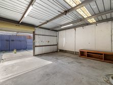 25 McLochlan Street, Mount Waverley, VIC 3149 - Property 447742 - Image 2